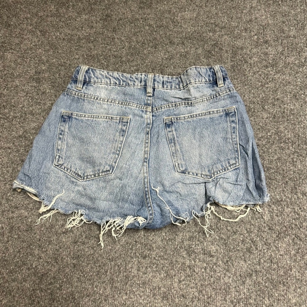 Stradivarius Denim Shorts Womens Size 28 Blue High Waisted Distressed Raw Hem